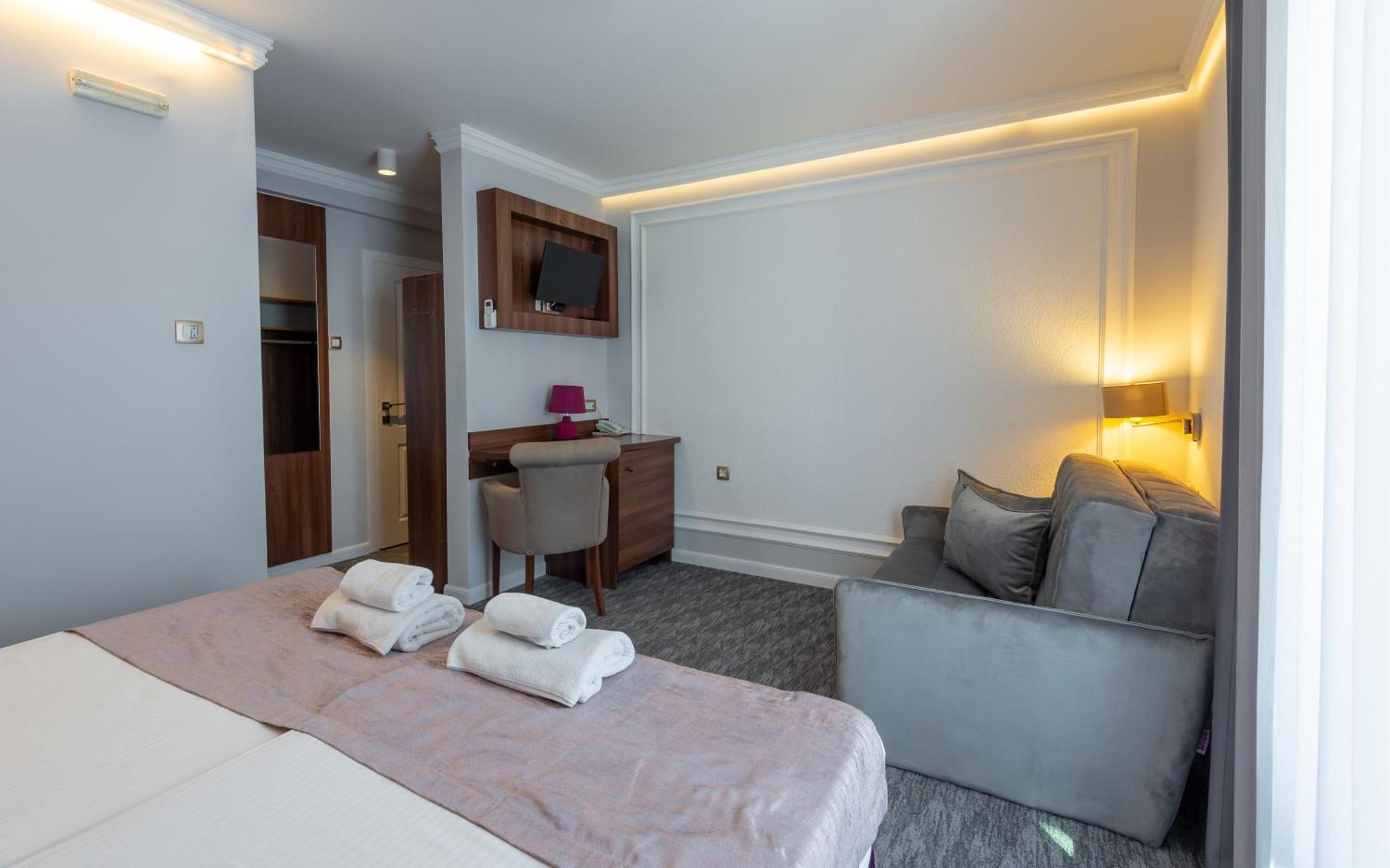 Hotel Ideall Podgorica Exterior photo